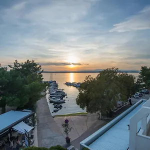 3* krevet i doručak Galija